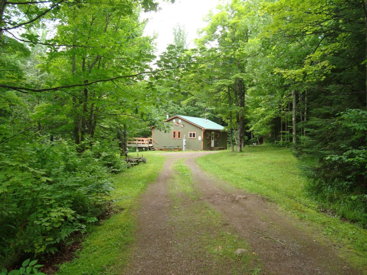 Grandpa Jim'S Cabin Montreal Exterior foto